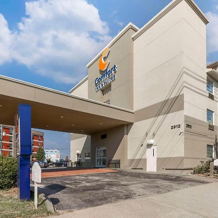 Comfort Inn & Suites Louisville Airport Fair & Expo Exterior foto