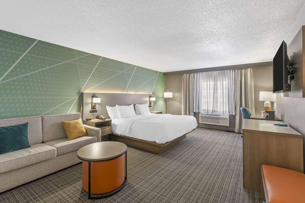 Comfort Inn & Suites Louisville Airport Fair & Expo Habitación foto